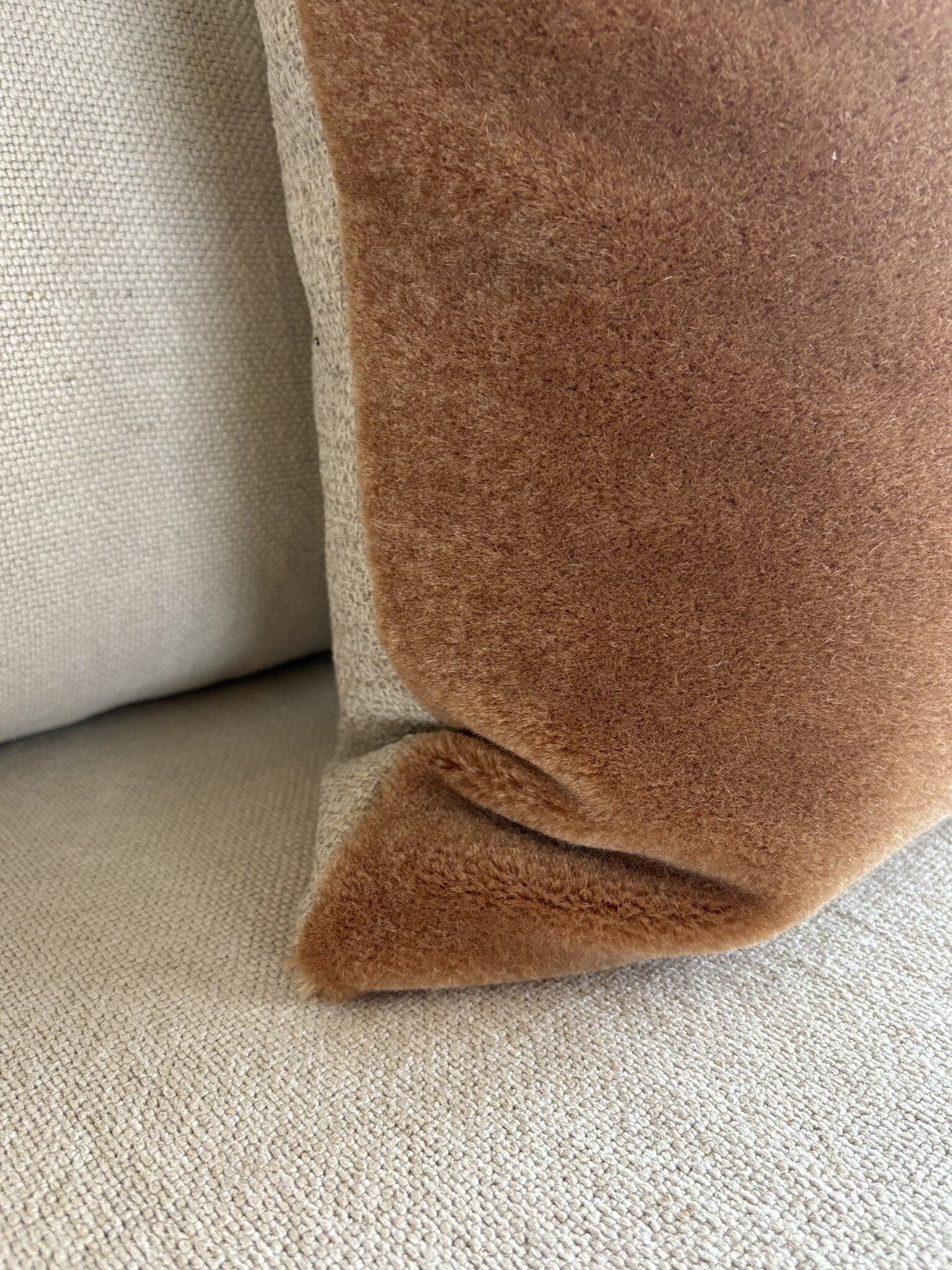 Studio Femme Home Luxe mohair sierkussenhoes Amy 50x50 [Caramel]