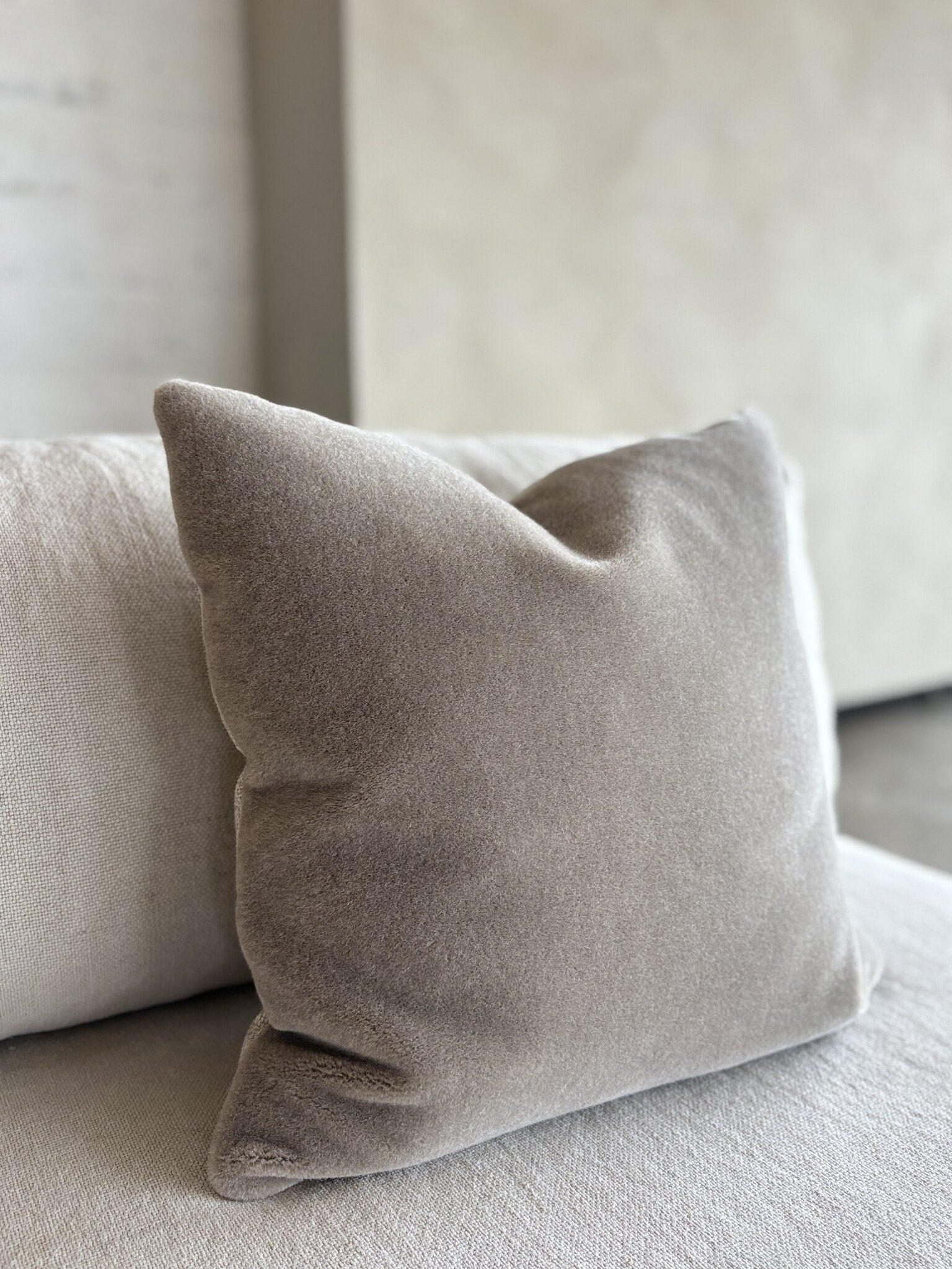 Studio Femme Home Luxe mohair sierkussenhoes Amy 50x50 cm [Taupe]