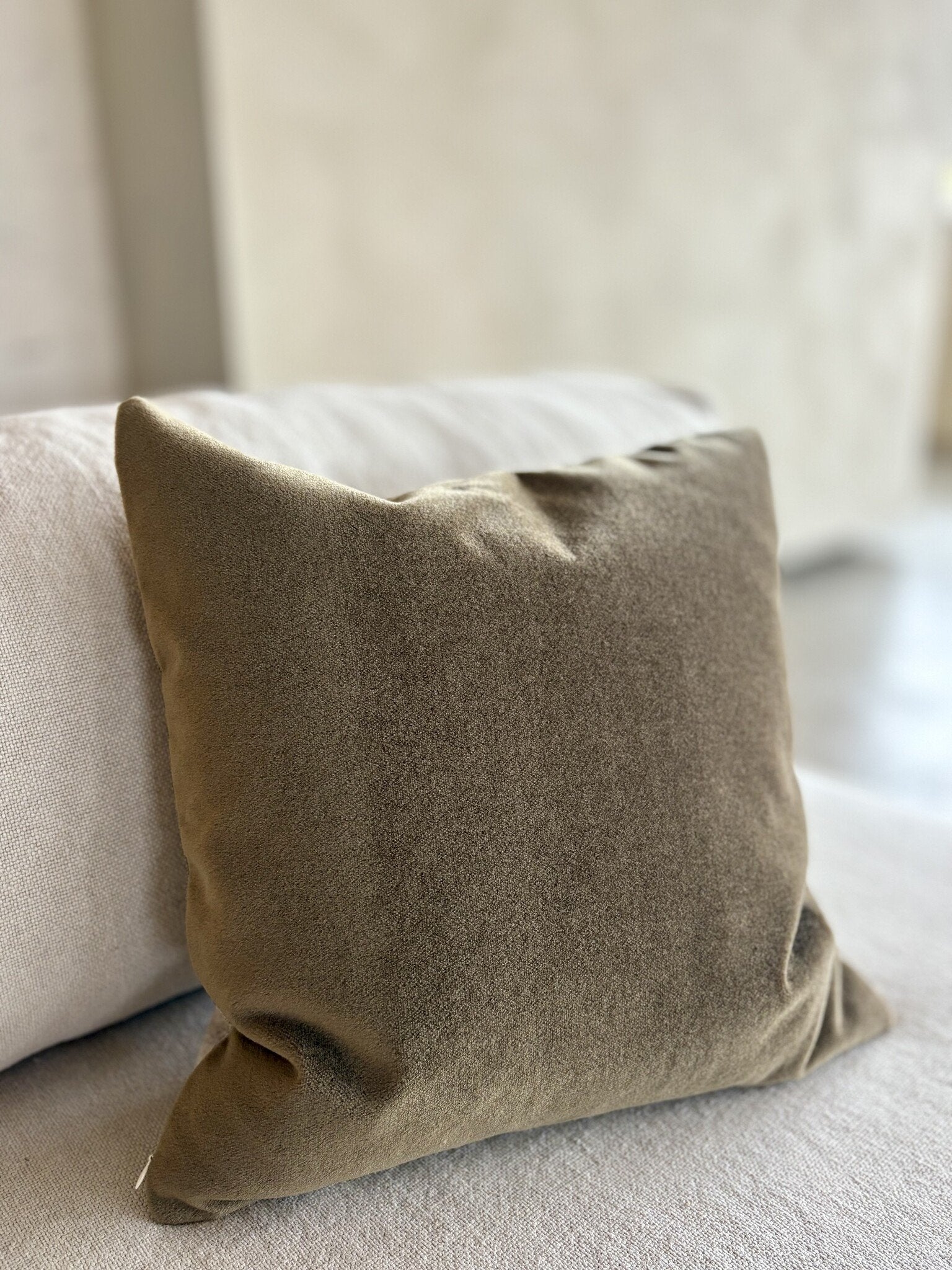 Studio Femme Home Satijnmohair sierkussenhoes Sara 50x50 [Tabak]