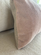 Studio Femme Home Satijnmohair sierkussenhoes Sara 50x30 [Blush]